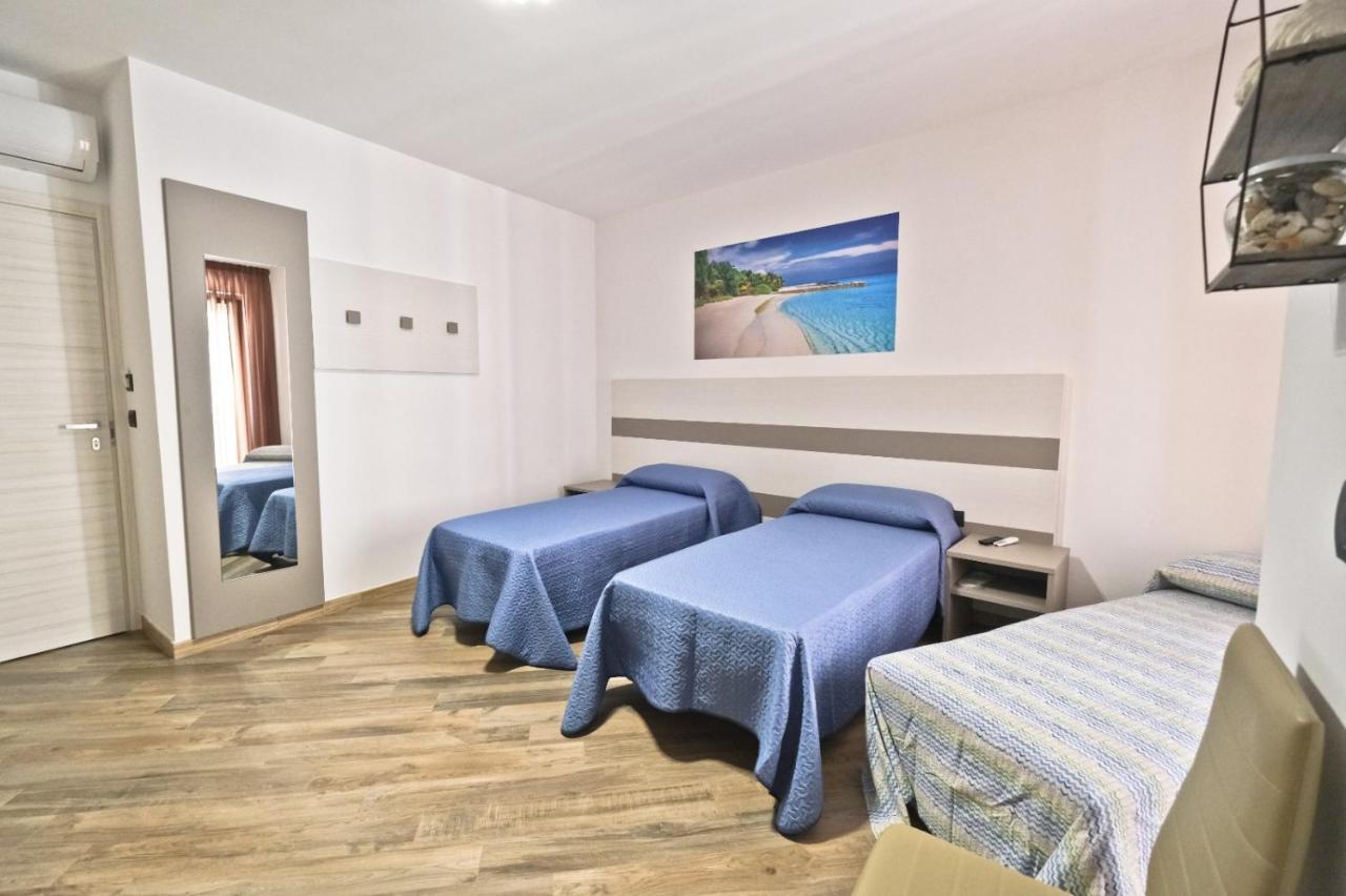 Il Porto Affittacamere B&B Бриндізі Екстер'єр фото